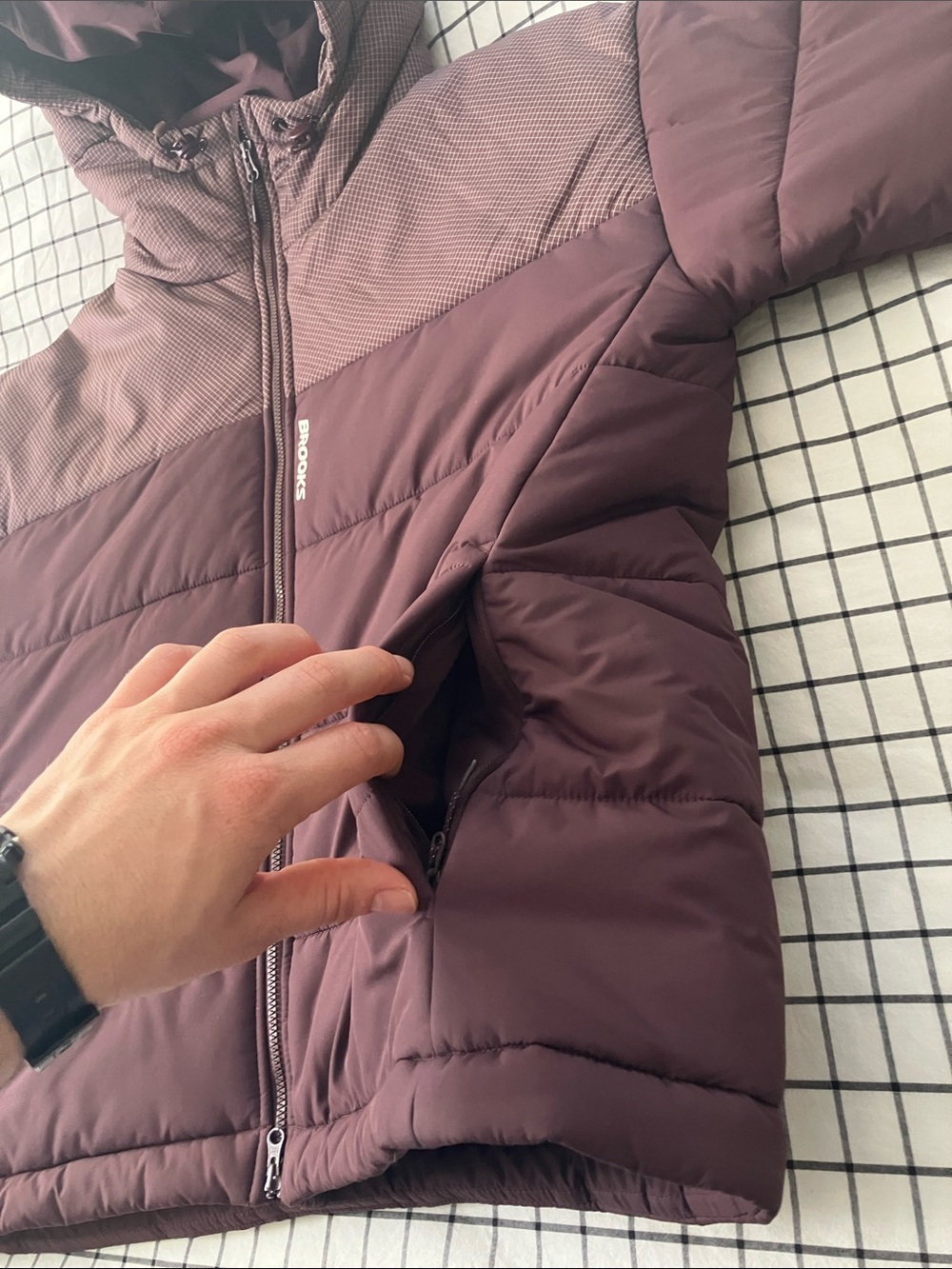 NWOT BROOKS PUFFY JACKET - Picture 8 of 9